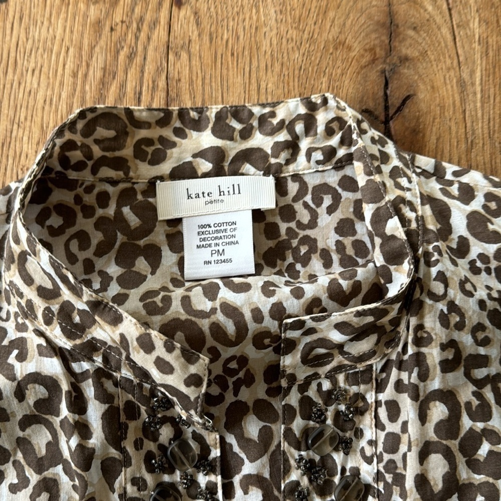 KATE HILL V NECK BLOUSE - Picture 2 of 8